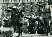 Ostmark Woche: Reichsführer SS Heinrich Himmler und Chef der Ordnungspolizei General Daluege.
