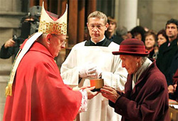 Seligsprechung im Linzer Mariendom